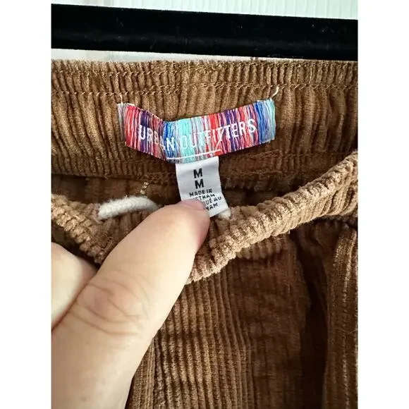 Urban Outfitters Brown Corduroy Embroidered Beach Pants Size Medium - Picture 5 of 8